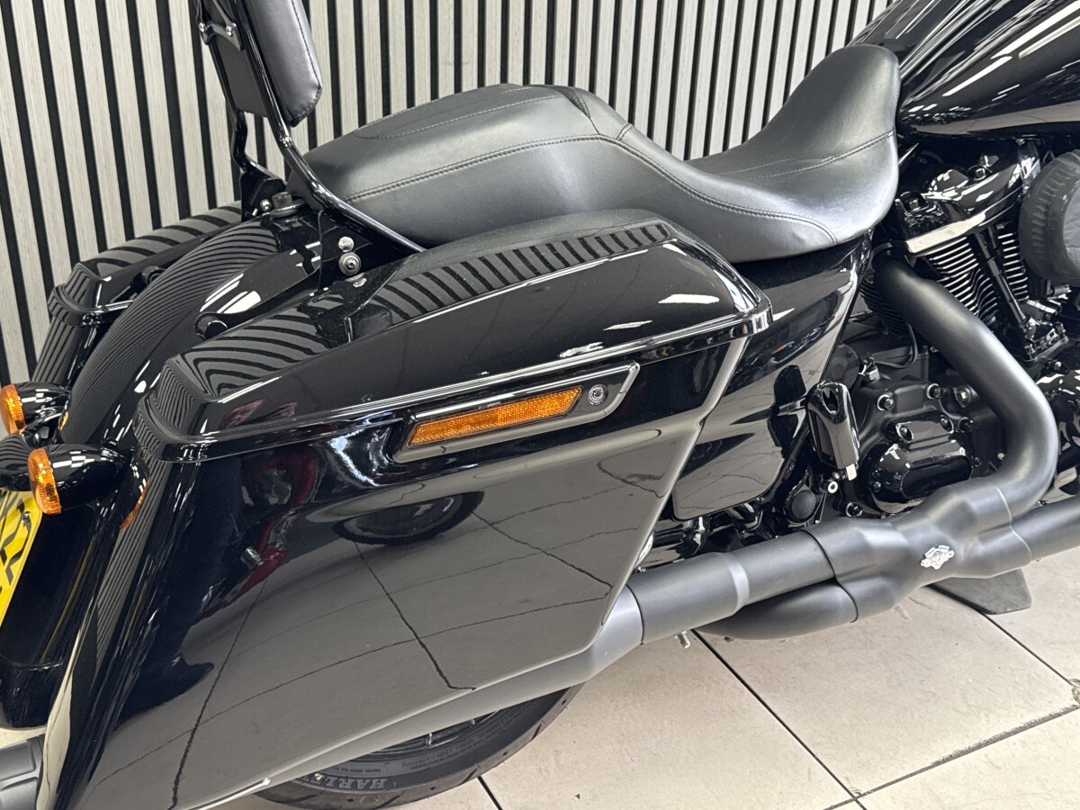 Used Harley-Davidson FLHRXS ROAD KING SP 2022 for sale - 78883407: Photo 8