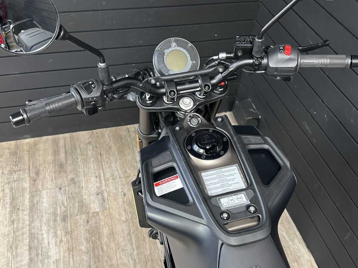 Used Husqvarna SVARTPILEN 401 2023 for sale - 78395667: Photo 5
