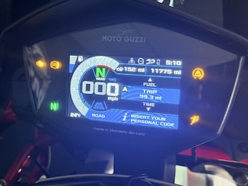 Used Moto Guzzi V85 TT 2020 for sale - bike-79187770: Photo
