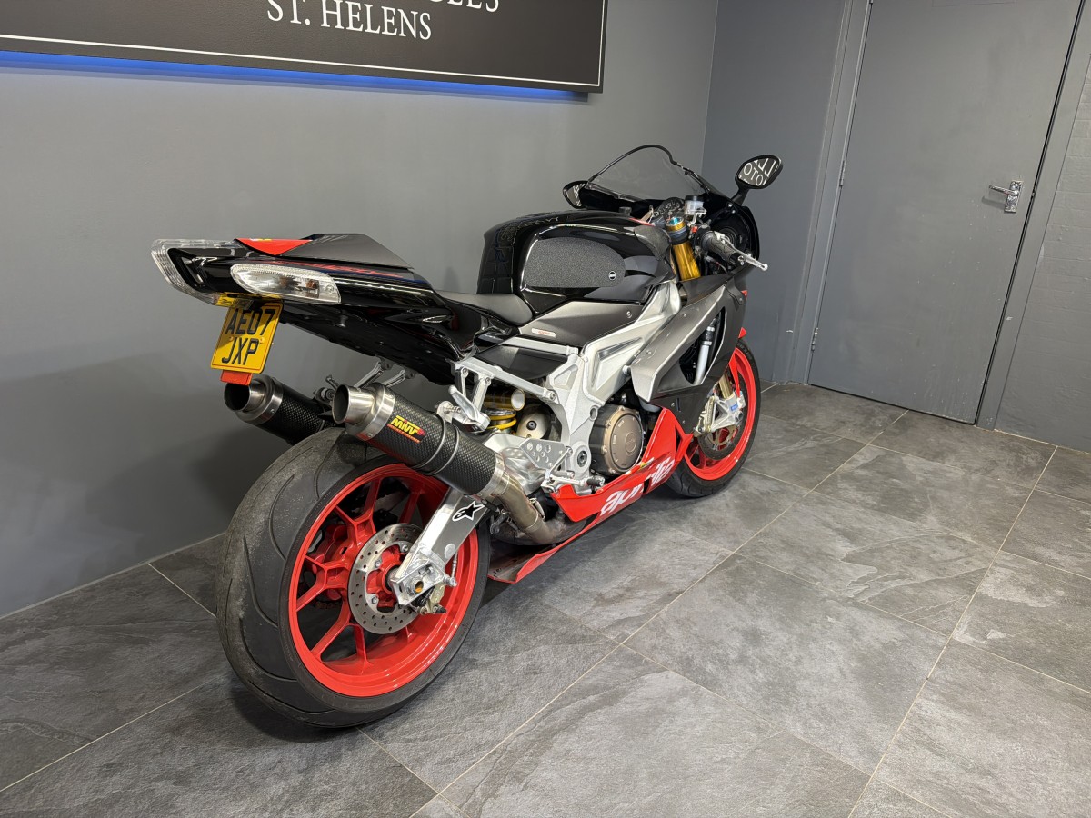 Used Aprilia RSV 07 2007 for sale - 78683447: Photo 3