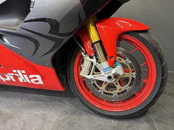 Used Aprilia RSV 07 2007 for sale - bike-78683447: Photo