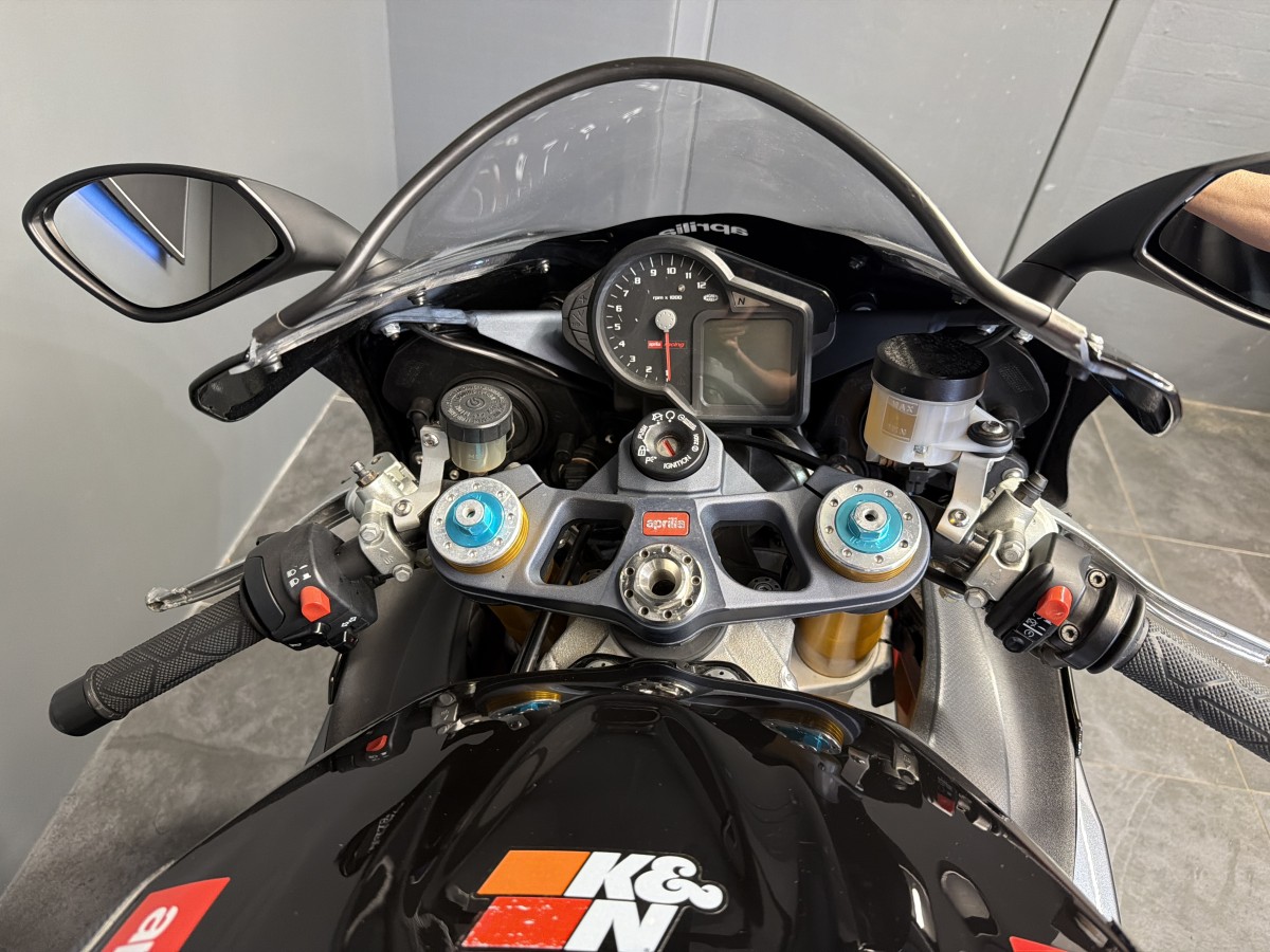 Used Aprilia RSV 07 2007 for sale - 78683447: Photo 8