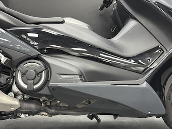 Used Yamaha TMAX 560 TECH MAX 2022 for sale - bike-78789491: Photo