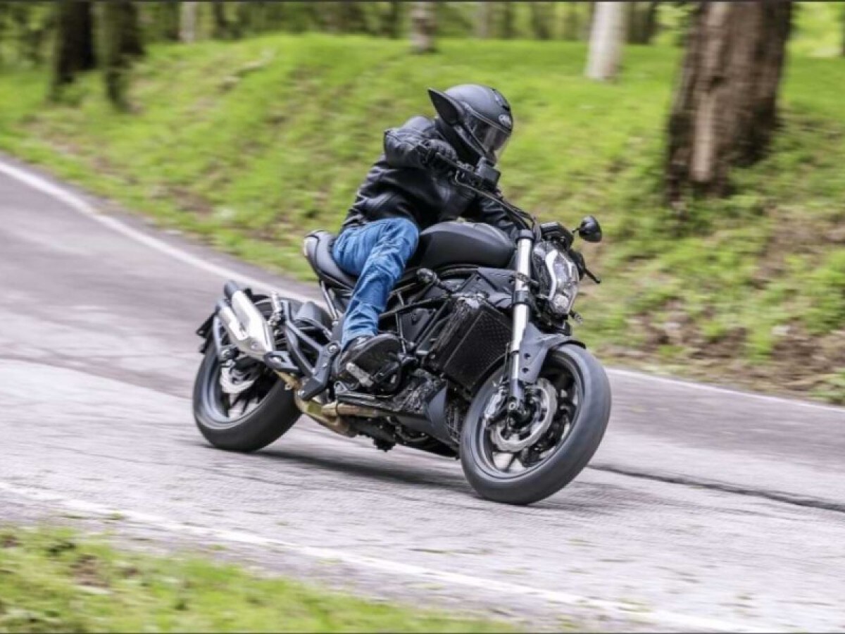 Used Benelli 502 Cruiser for sale - 78393421: Photo 4