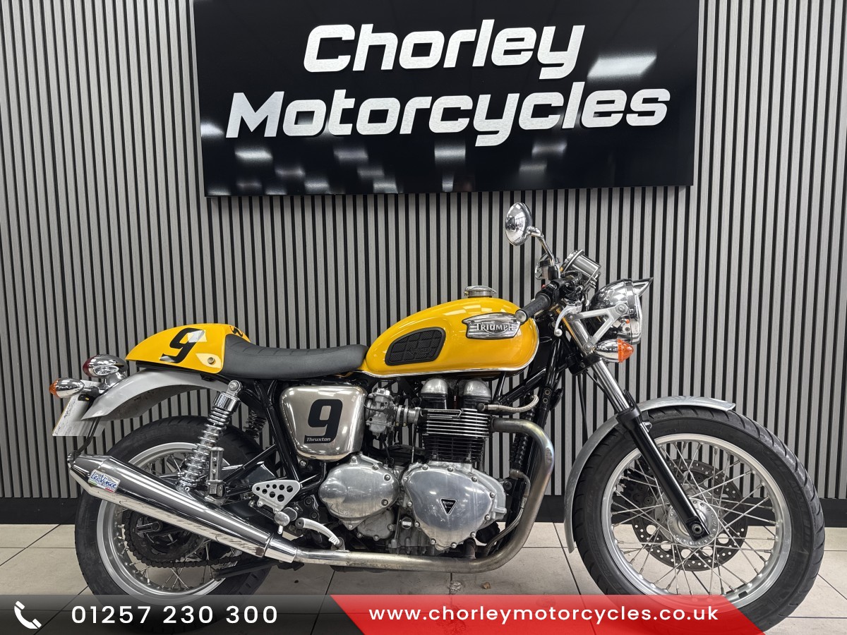 Used Triumph THRUXTON 865 2005 for sale - 78394974: Photo 1
