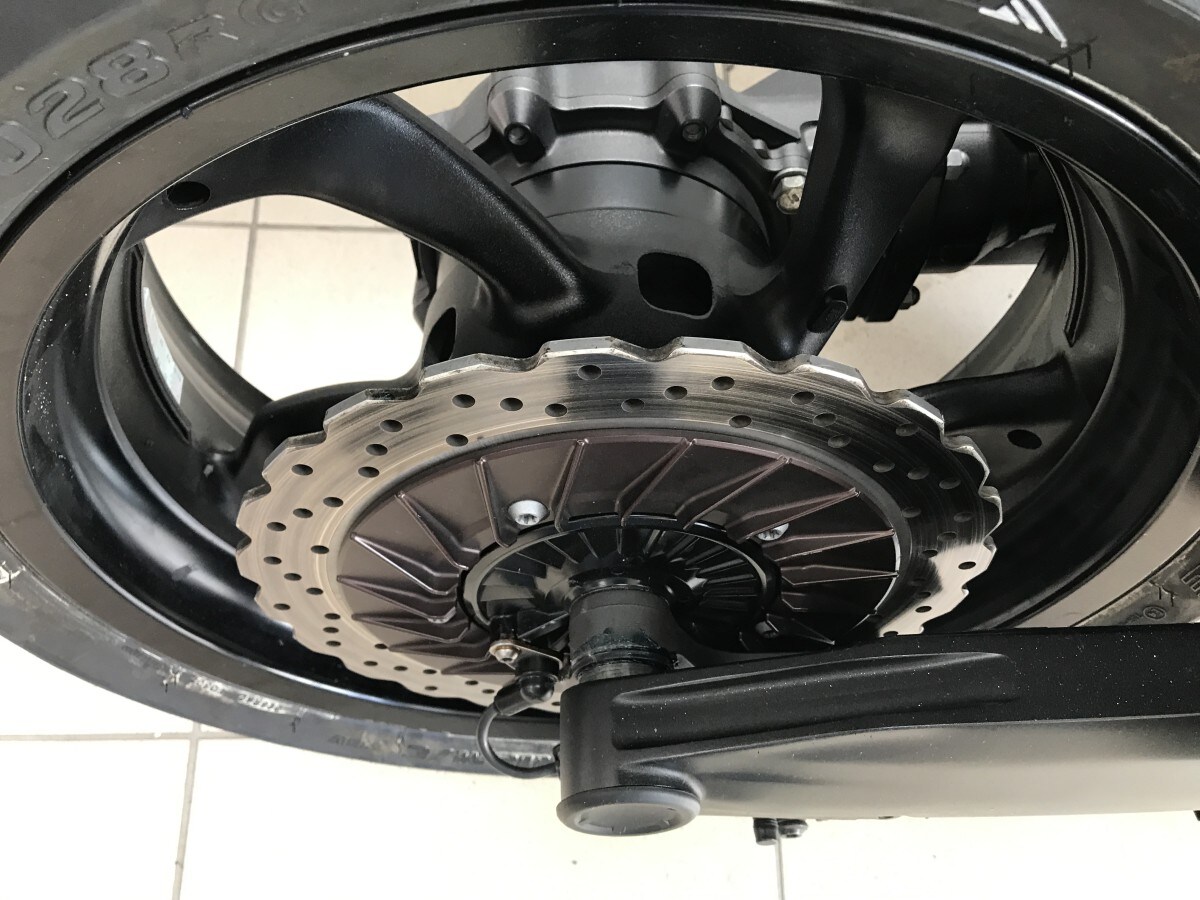 Used Yamaha VMAX 1700 for sale - 78745965: Photo 10
