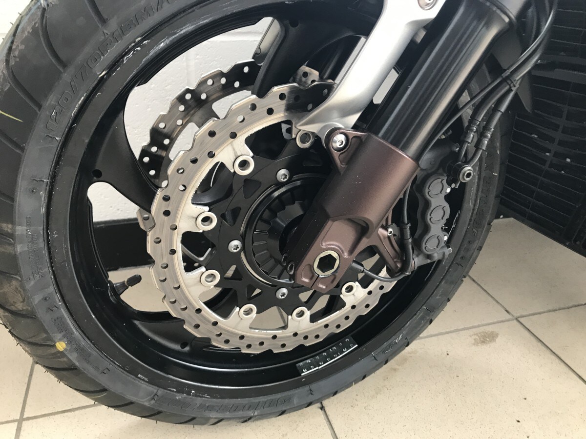 Used Yamaha VMAX 1700 for sale - 78745965: Photo 5