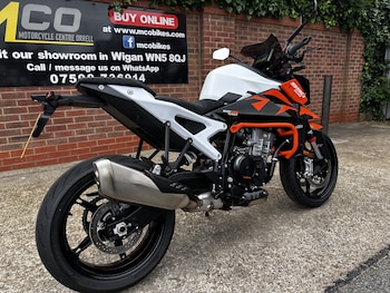 Used KTM 990 DUKE 26 2026 for sale - bike-78836335: Photo