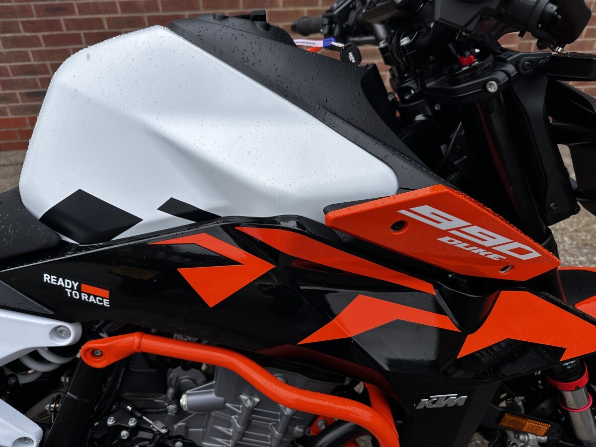 Used KTM 990 DUKE 26 2026 for sale - 78836335: Photo 8
