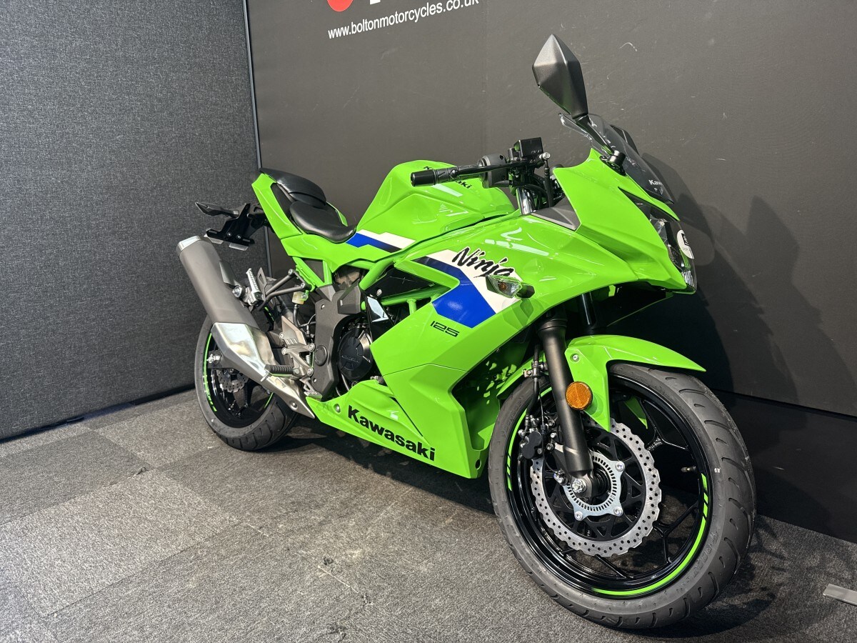 Used Kawasaki Ninja 125 for sale - 78394543: Photo 6