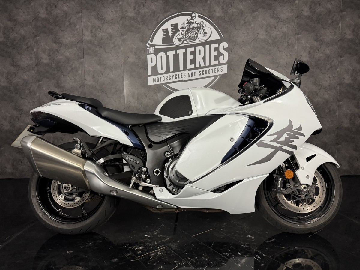 Used Suzuki GSX 1300 RRQM2 HAYAB 2022 for sale - 78497068: Photo 2