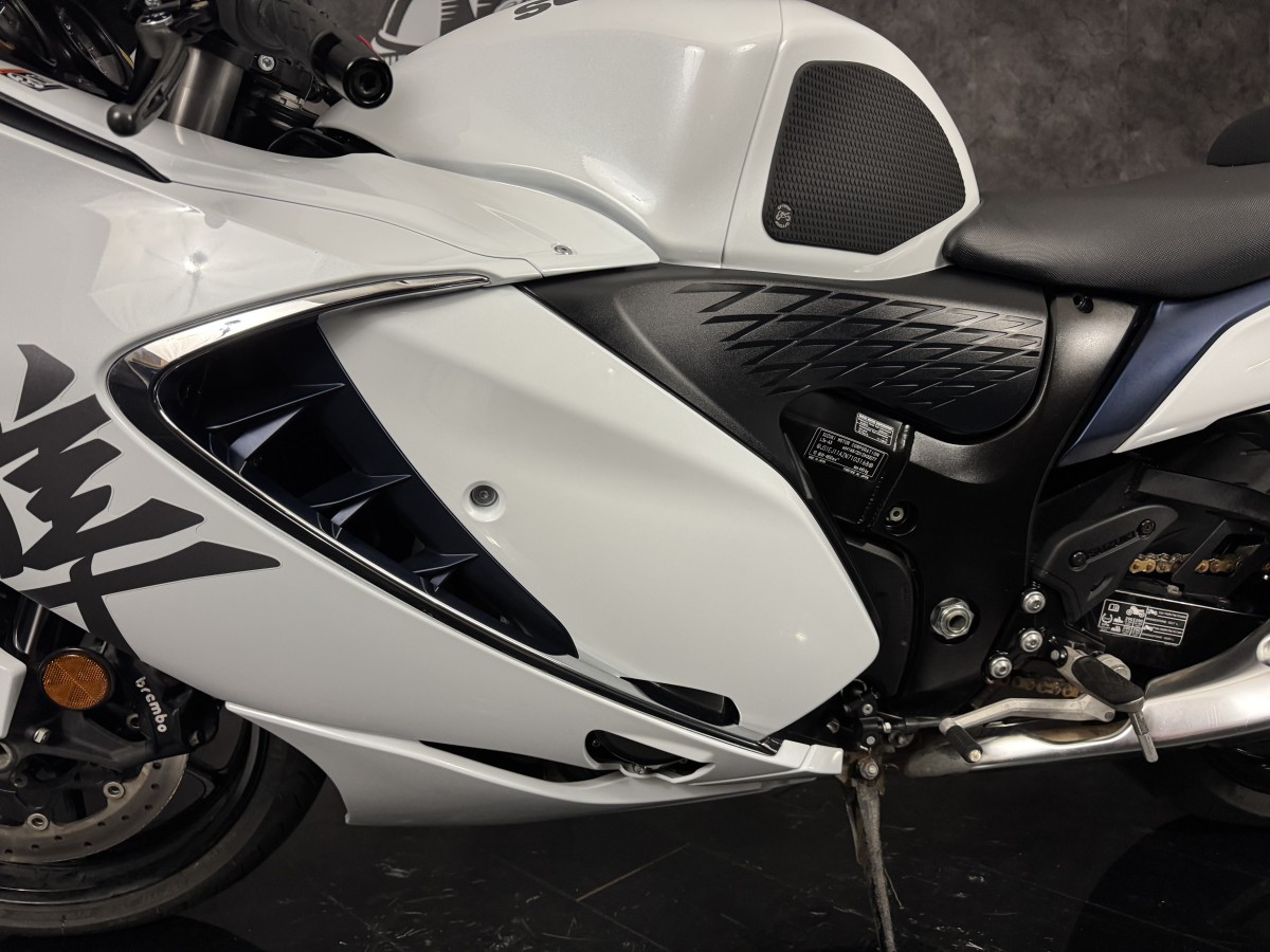Used Suzuki GSX 1300 RRQM2 HAYAB 2022 for sale - 78497068: Photo 9
