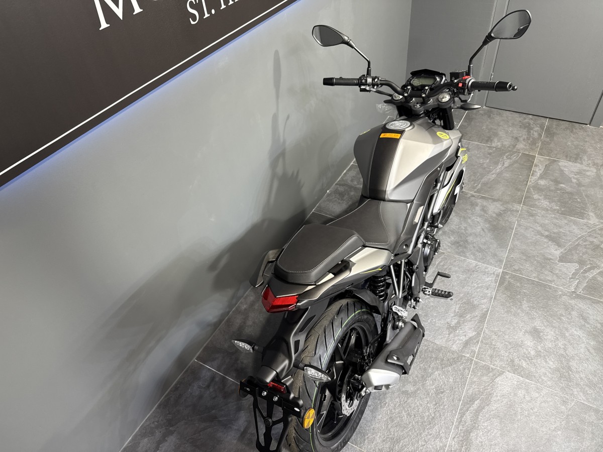 Used Benelli BN 125 for sale - 78394023: Photo 10