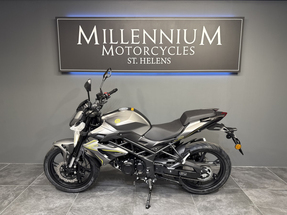 Used Benelli BN 125 for sale - 78394023: Photo 11