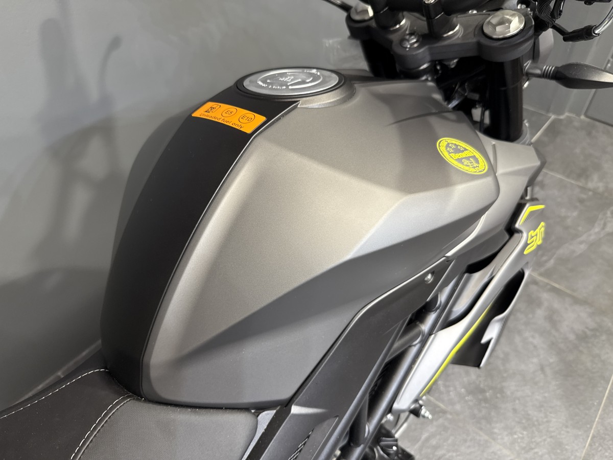 Used Benelli BN 125 for sale - 78394023: Photo 7