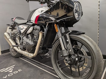 Used Triumph THRUXTON 400 2026 for sale - bike-78794975: Photo