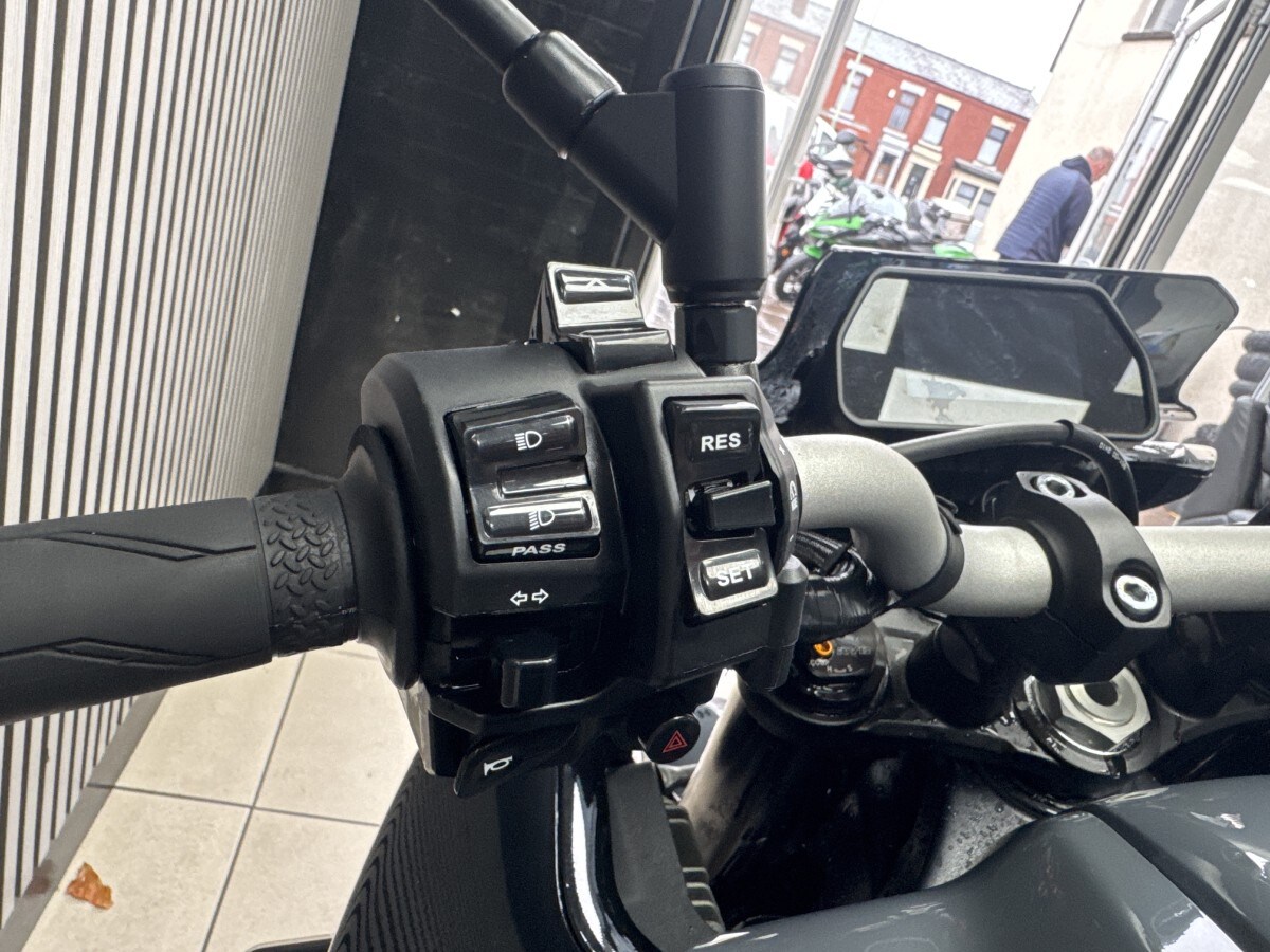 Used Yamaha MT-10 2022 for sale - 78395088: Photo 12