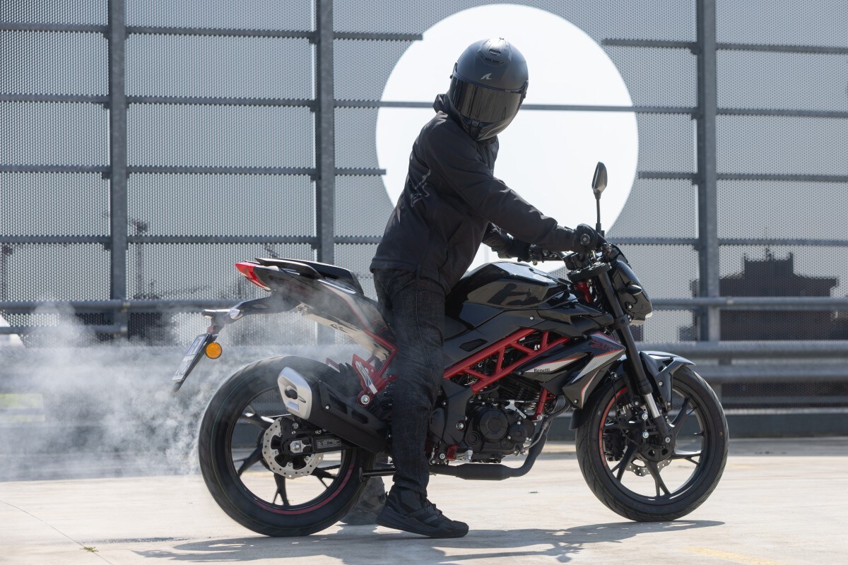 Used Benelli BN 125 for sale - 78396350: Photo 15