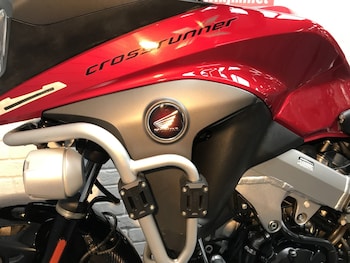 Used Honda VFR 800 X CROSSRUNNER 2021 for sale - bike-78393311: Photo