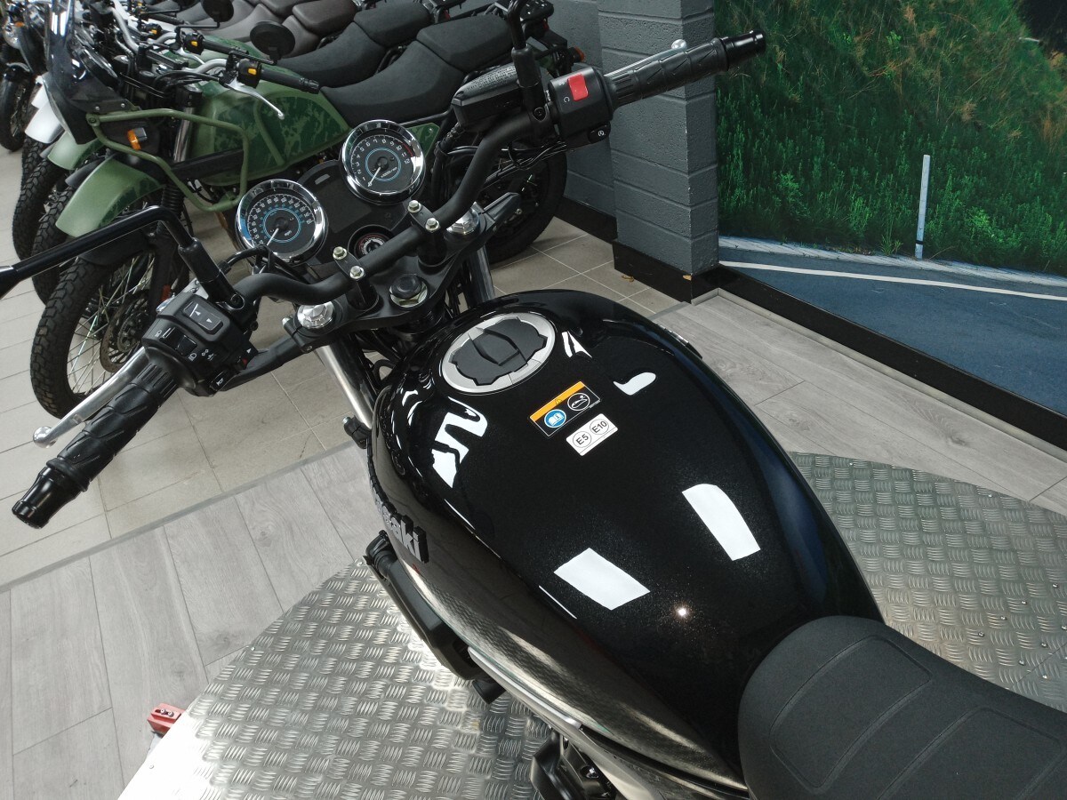 Used Kawasaki Z650 RS for sale - 78393824: Photo 11