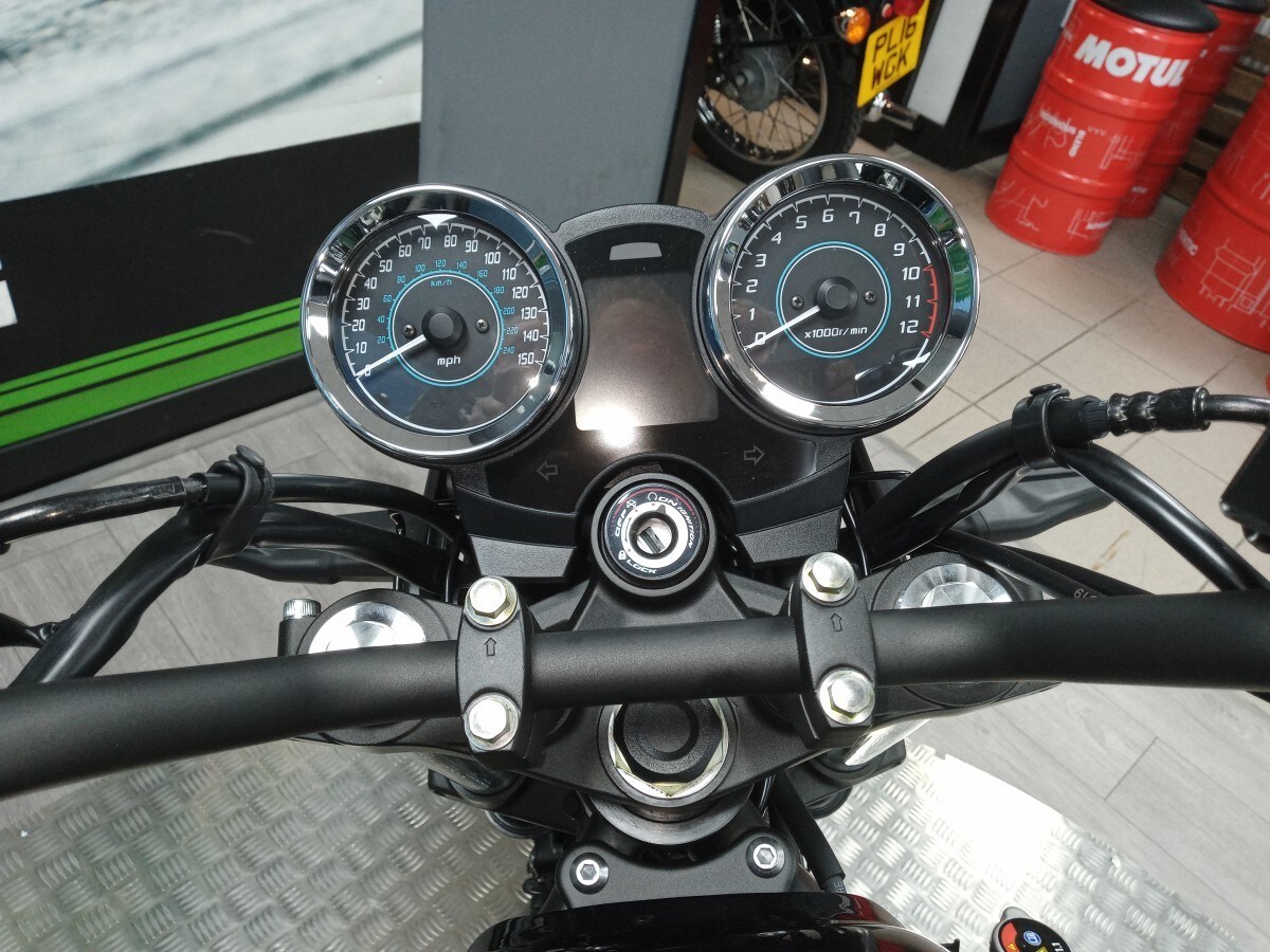 Used Kawasaki Z650 RS for sale - 78393824: Photo 8