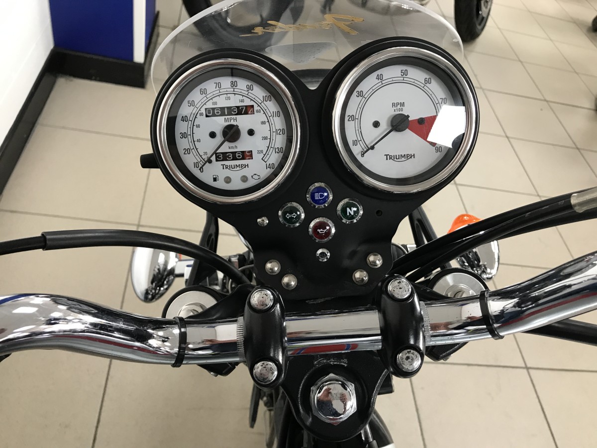 Used Triumph THRUXTON 2008 for sale - 78393437: Photo 15