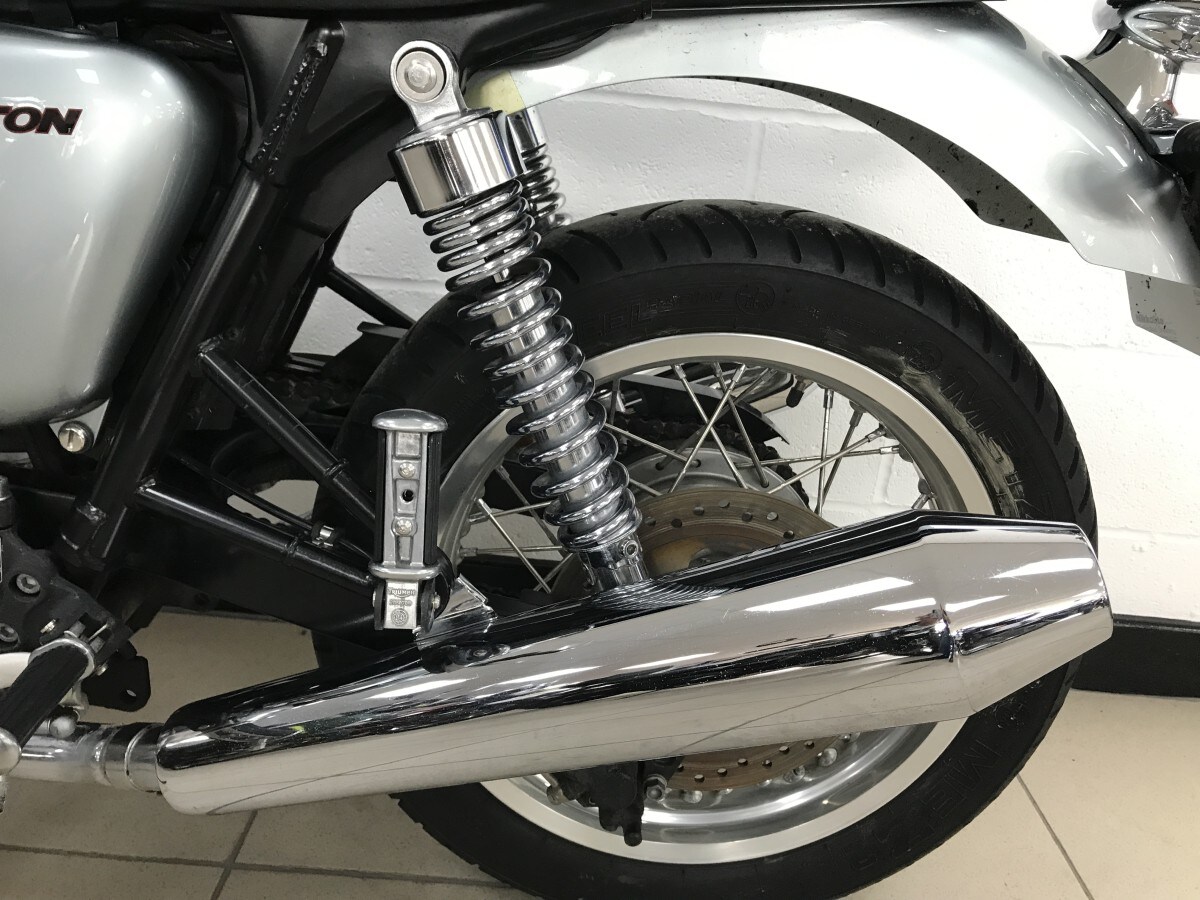 Used Triumph THRUXTON 2008 for sale - 78393437: Photo 5