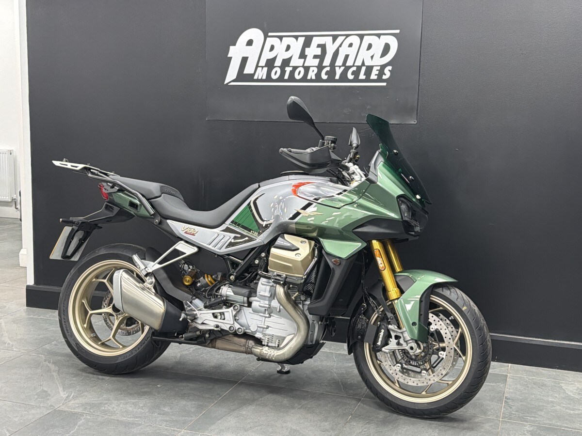 Used Moto Guzzi V100 MANDELLO S 2023 for sale - 78394716: Photo 2