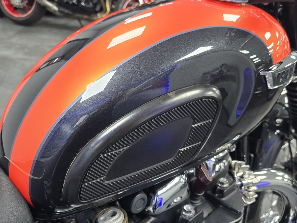Used Triumph BONNEVILLE T120 2020 for sale - 78394178: Photo 10