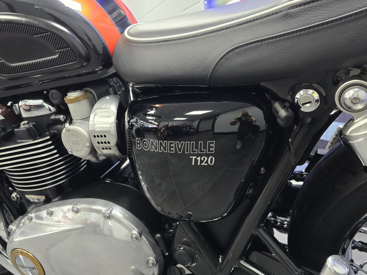 Used Triumph BONNEVILLE T120 2020 for sale - 78394178: Photo 15