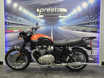 Used Triumph BONNEVILLE T120 2020 for sale - bike-78394178: Photo