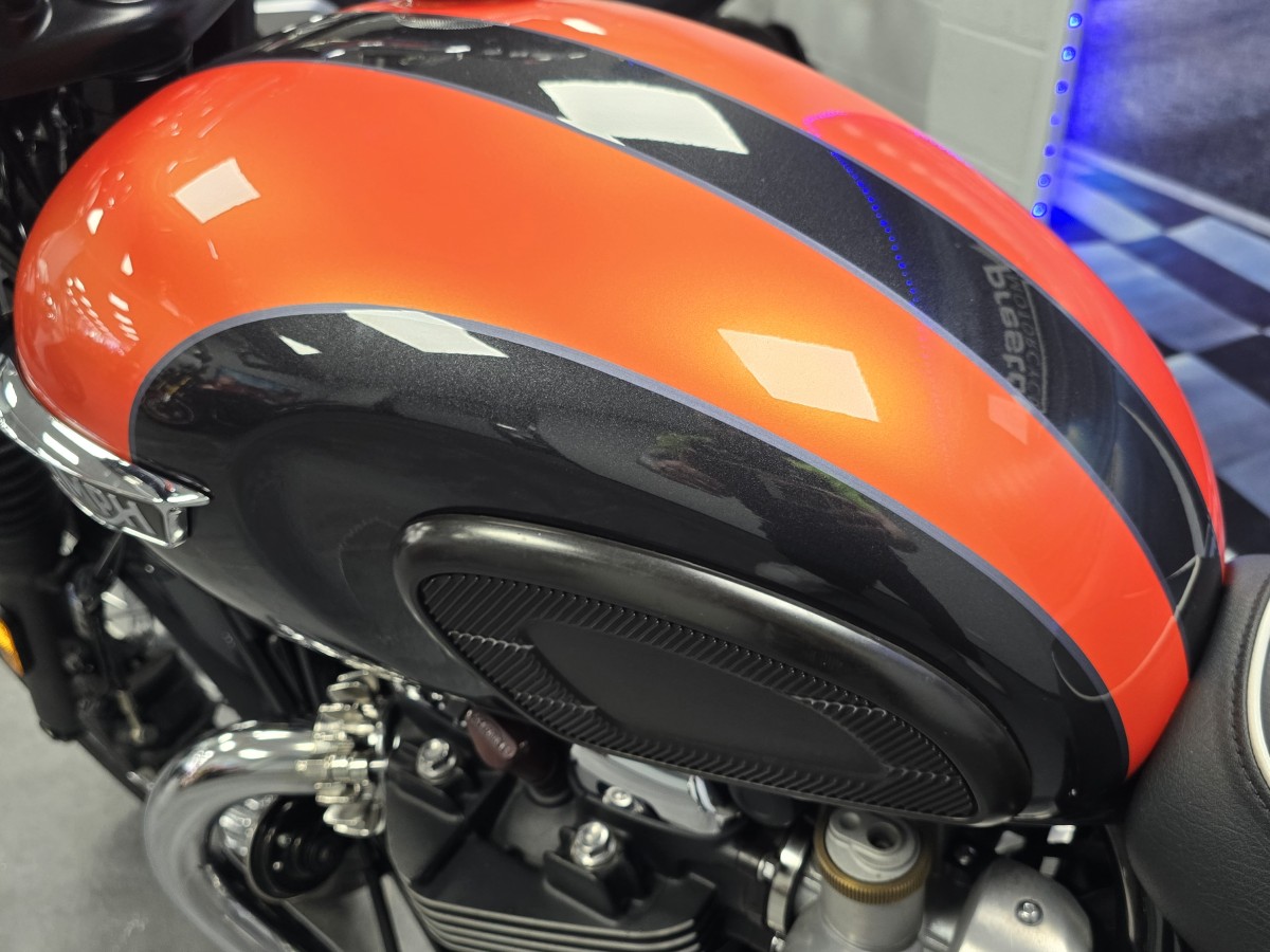 Used Triumph BONNEVILLE T120 2020 for sale - 78394178: Photo 8