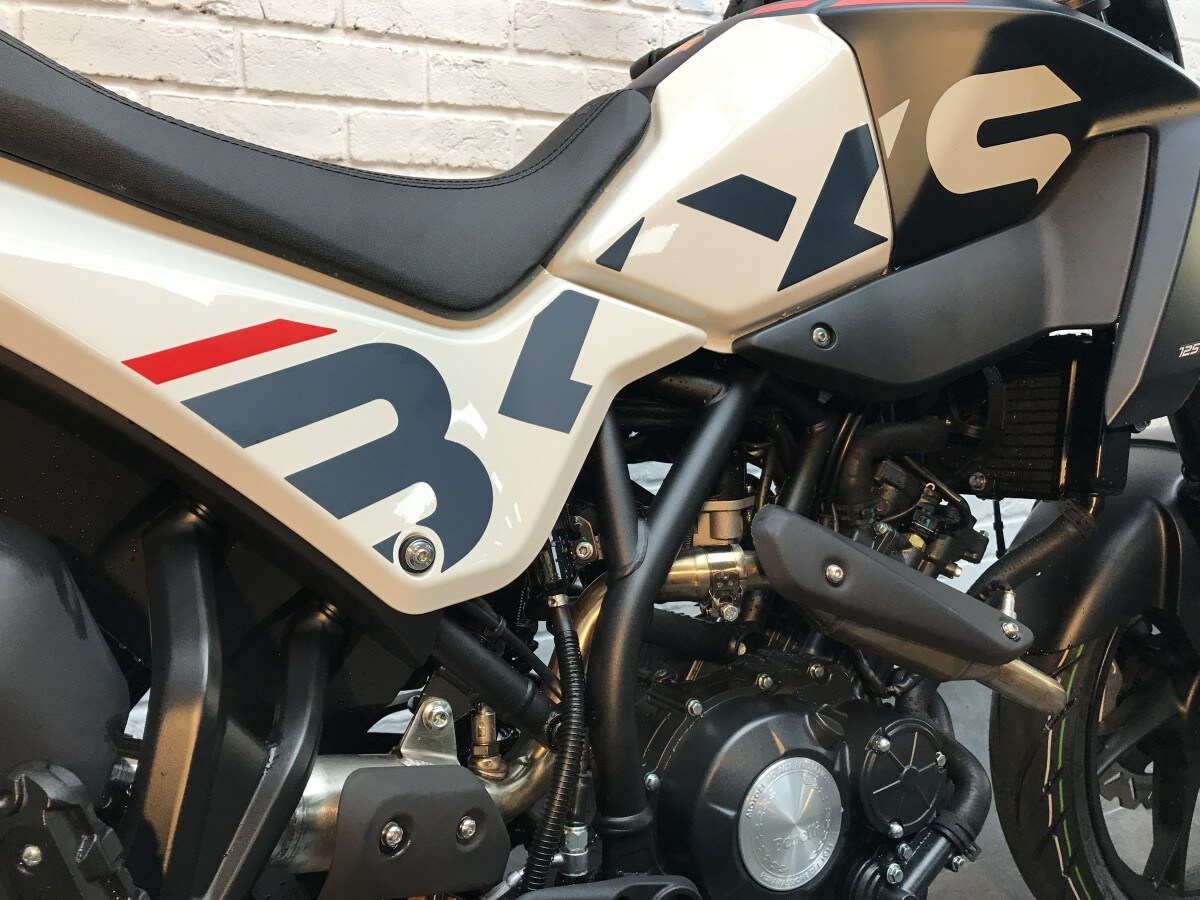Used Benelli BKX 125 S for sale - 78396137: Photo 6