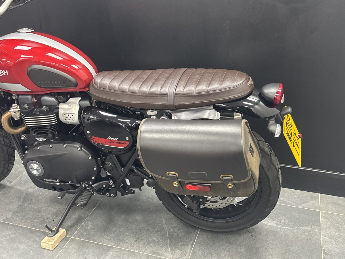 Used Triumph STREET SCRAMBLER 900 2018 for sale - 78393145: Photo 10