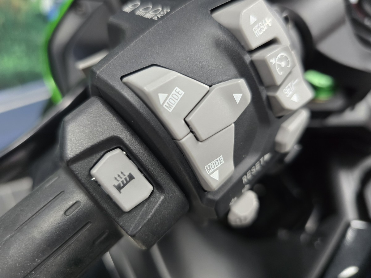 Used Kawasaki H2SX 2022 for sale - 78393614: Photo 14