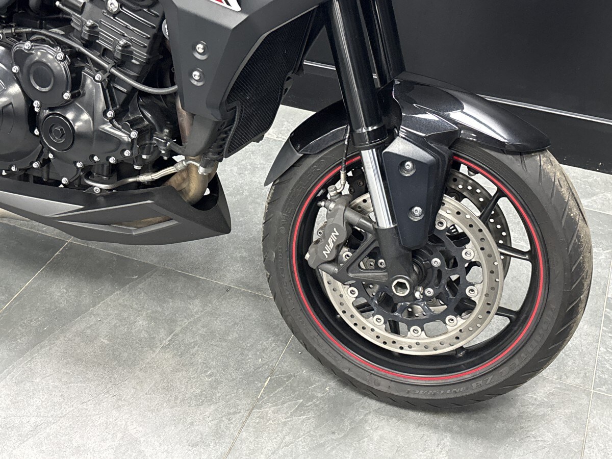 Used Triumph Tiger Sport 1050 2013 for sale - 78393148: Photo 4