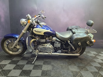 Used Triumph BONNEVILLE AMERICA 8 2009 for sale - bike-78396093: Photo