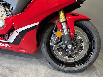 Used Honda CBR 1000 RA-J 2019 for sale - bike-79600443: Photo