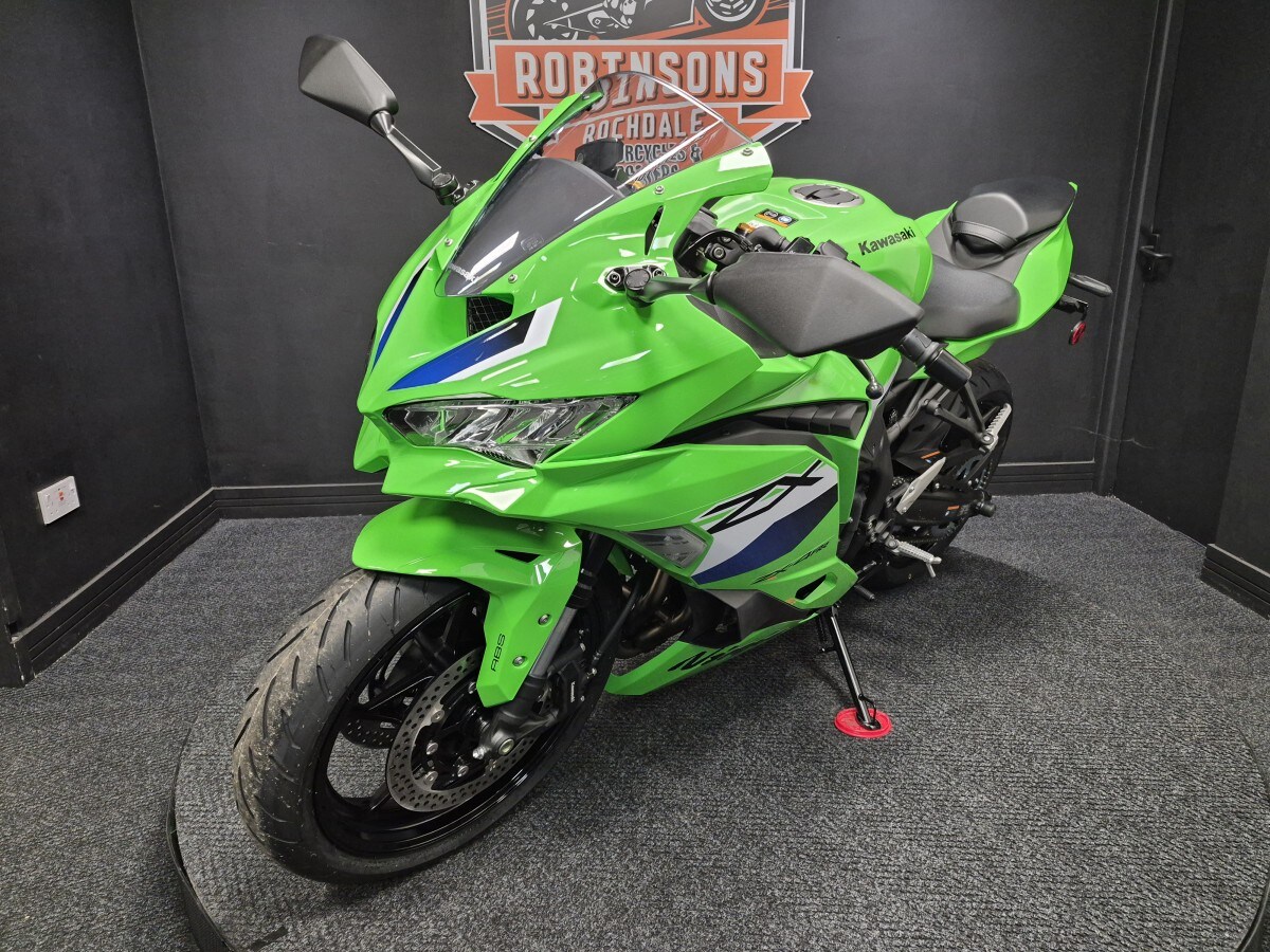 Used Kawasaki ZX-4RR ZX400STFAN (GY2/GN2) for sale - 78396927: Photo 7