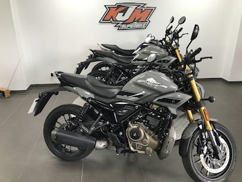 Used HERO HUNK 440 undefined for sale - bike-79074024: Photo