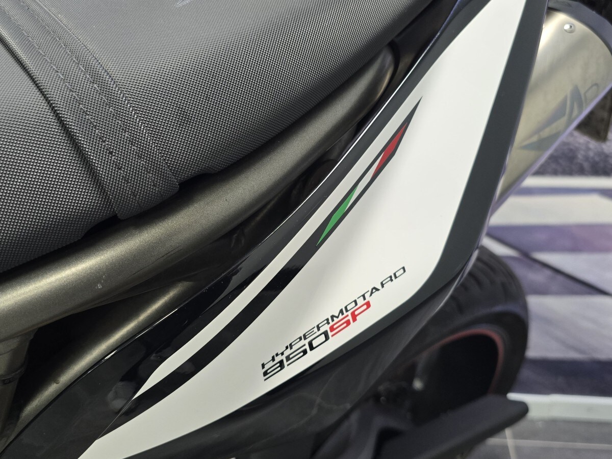 Used Ducati HYPERMOTARD 950 SP 2020 for sale - 78393478: Photo 16