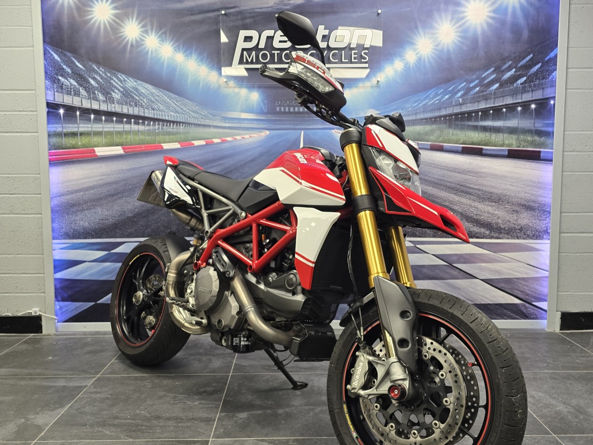 Used Ducati HYPERMOTARD 950 SP 2020 for sale - 78393478: Photo 2