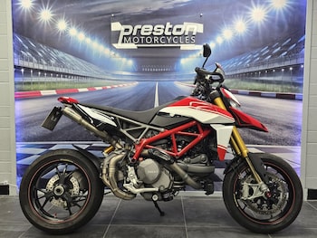 Used Ducati HYPERMOTARD 950 SP 2020 for sale - bike-78393478: Photo