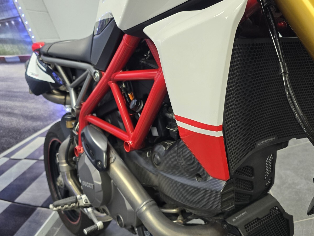 Used Ducati HYPERMOTARD 950 SP 2020 for sale - 78393478: Photo 6