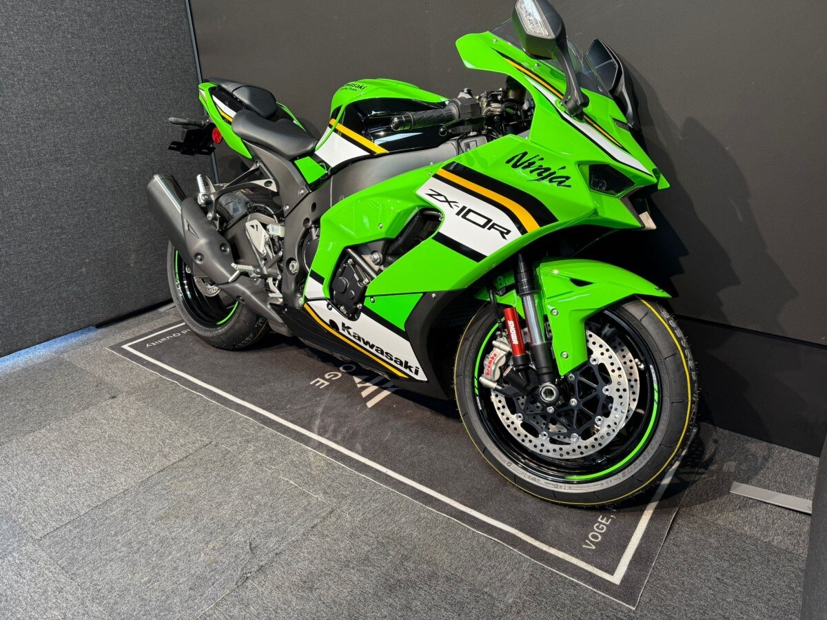Used Kawasaki Ninja ZX-10R ZX1002LSFAN GN1/GY1 for sale - 78394601: Photo 4
