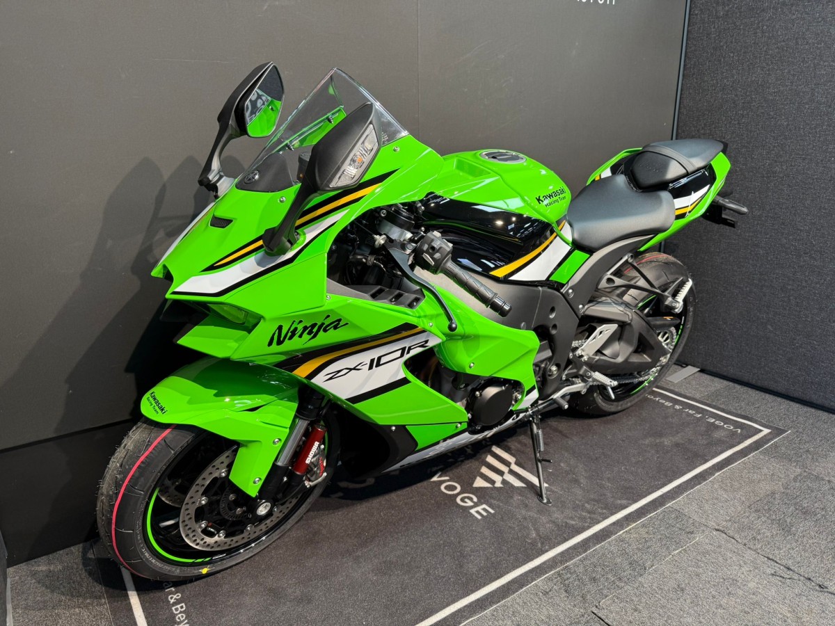 Used Kawasaki Ninja ZX-10R ZX1002LSFAN GN1/GY1 for sale - 78394601: Photo 9