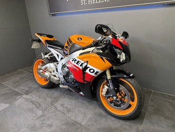 Used Honda CBR 1000 RR-9 2009 for sale - bike-78446124: Photo
