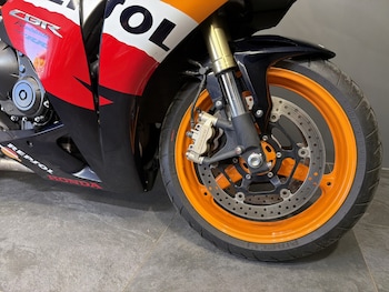 Used Honda CBR 1000 RR-9 2009 for sale - bike-78446124: Photo