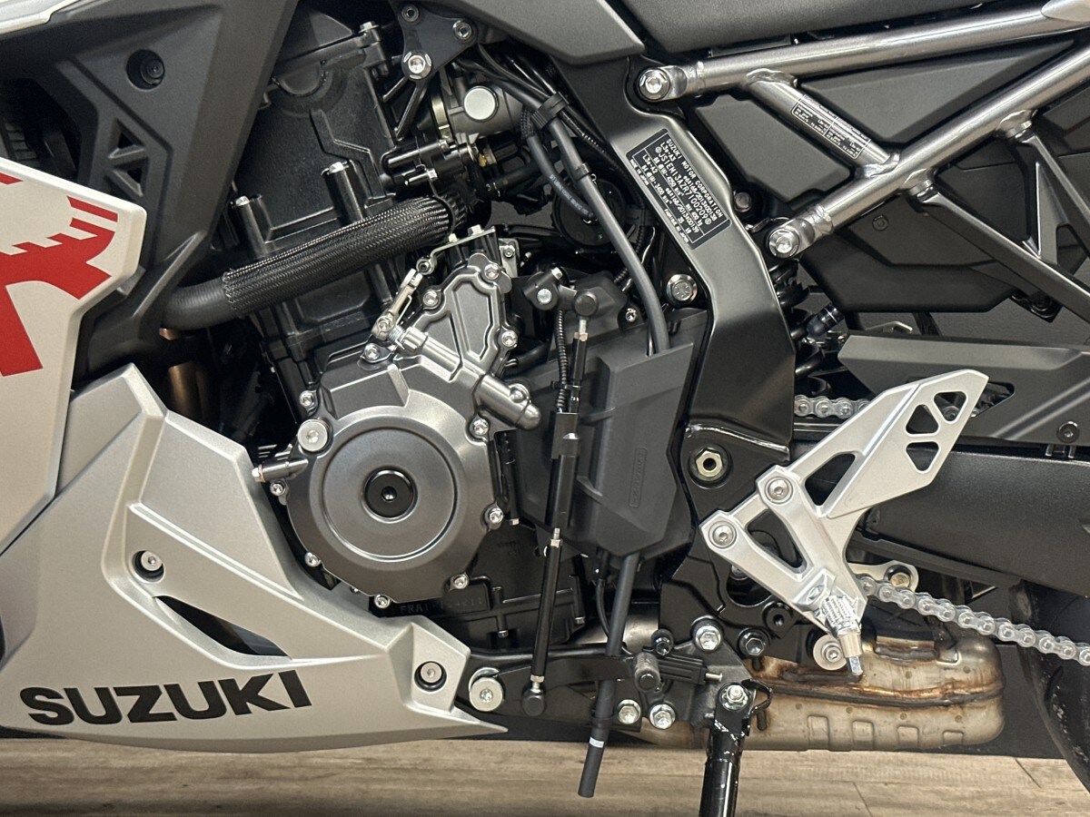 Used Suzuki GSX-8R for sale - 78395158: Photo 13