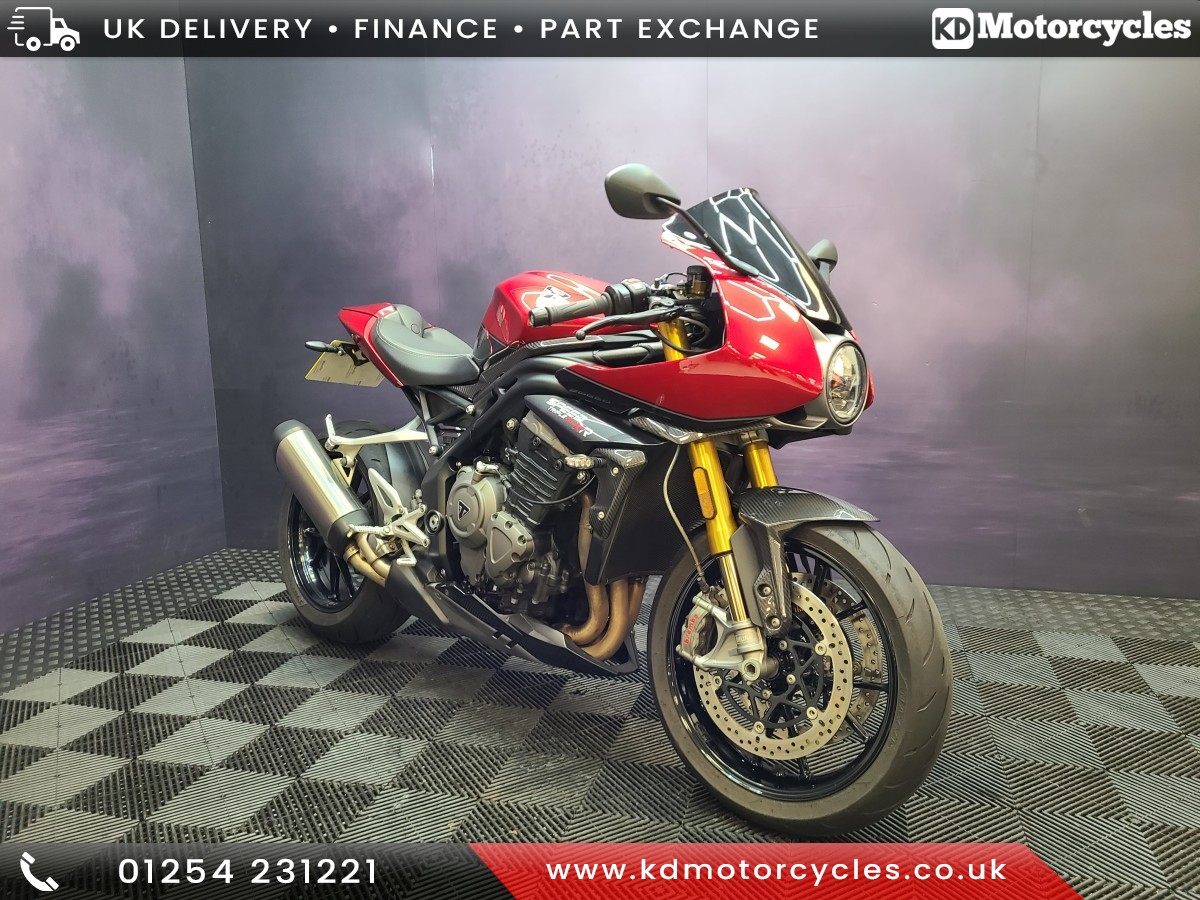 Used Triumph SPEED TRIPLE 1200 RR 2022 for sale - 78534866: Photo 1